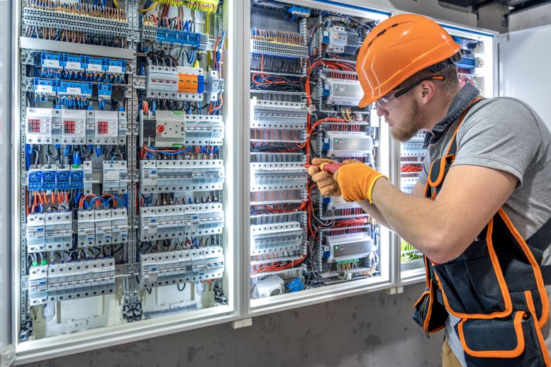 Elektrik Panosu Nedir? Çeşitleri, Nasıl Seçilir ve Fiyatları