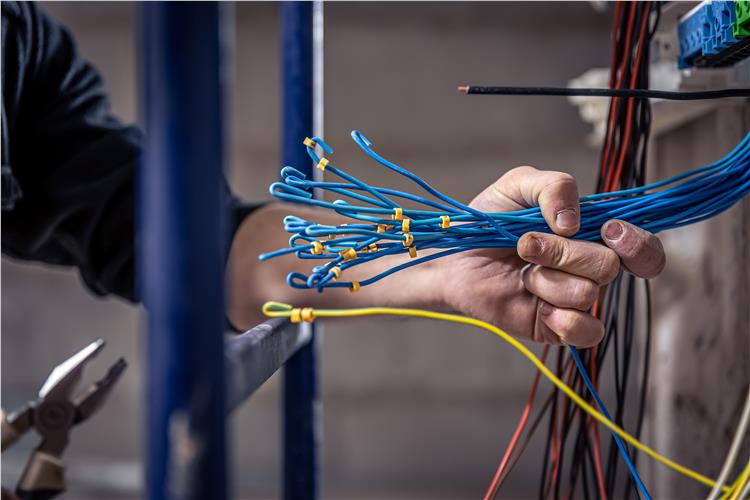 Elektrik Tesisatı Binanın Kritik Noktası
